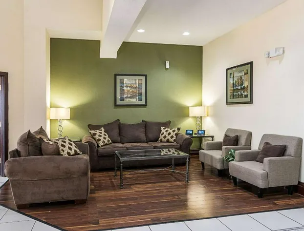 Quality Inn & Suites Harvey - Chicago Southland hotel detail image 3