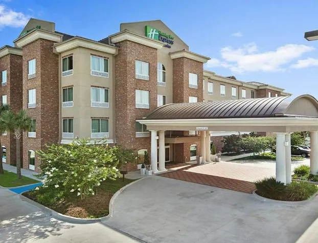 Holiday Inn Express & Suites Gonzales by IHG hotel detail image 1