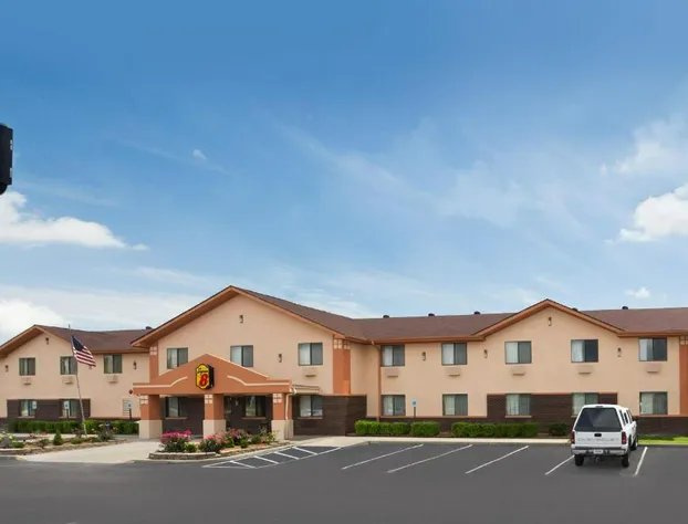 Super 8 by Wyndham Mayfield hotel detail image 3