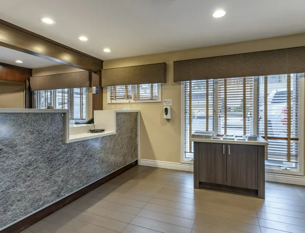 Best Western Carmel's Town House Lodge hotel detail image 2