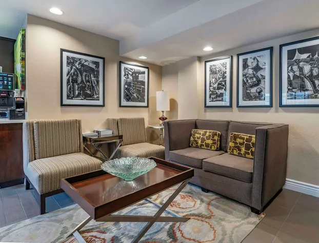 Best Western Carmel's Town House Lodge hotel detail image 4