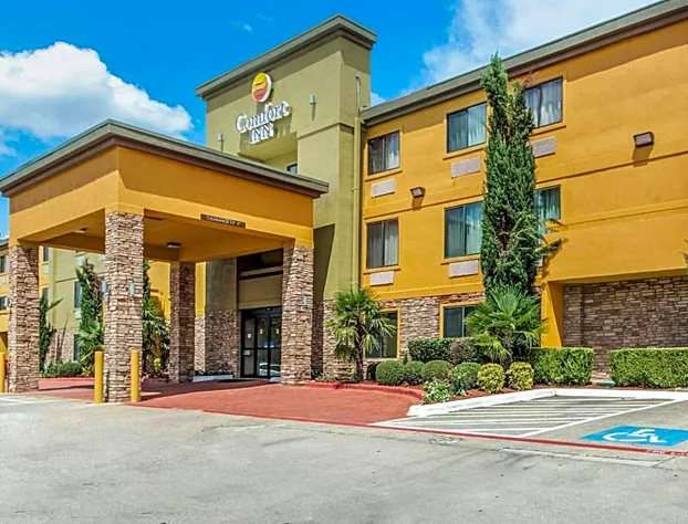 Comfort Inn Dallas Park Central hotel detail image 1