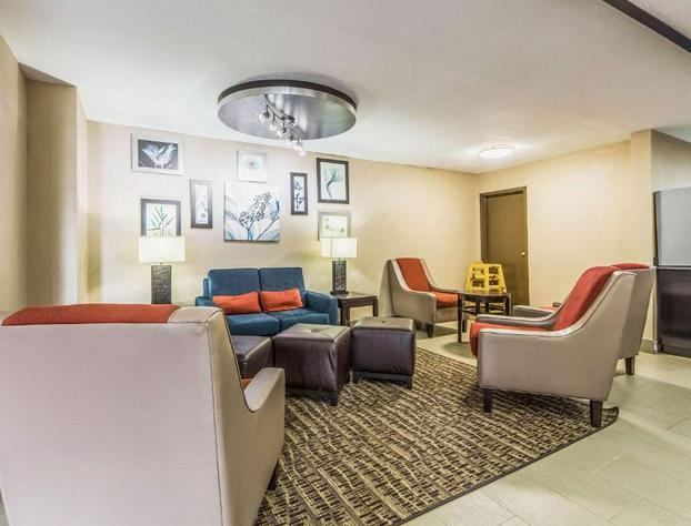 Comfort Inn Dallas Park Central hotel detail image 3