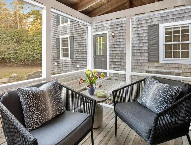 Lamberts Cove Inn hotel detail image 2