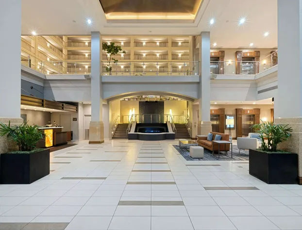 Embassy Suites by Hilton Chicago Downtown hotel detail image 4