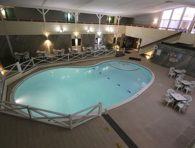 Comfort Inn & Suites hotel detail image 3