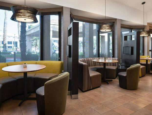 Courtyard by Marriott Las Vegas Convention Center hotel detail image 3