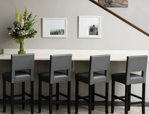 Garner Auburn - Seattle by IHG hotel detail image 3