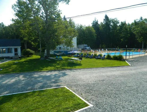 Belle Isle Motel hotel detail image 4