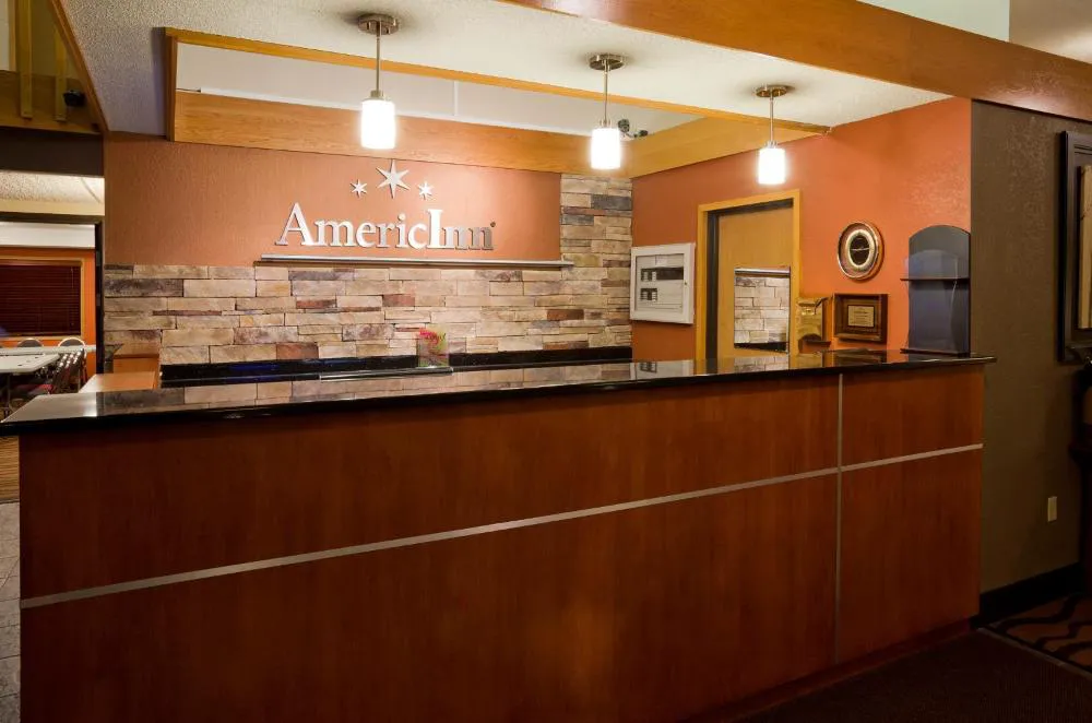 AmericInn by Wyndham Albert Lea hotel hero
