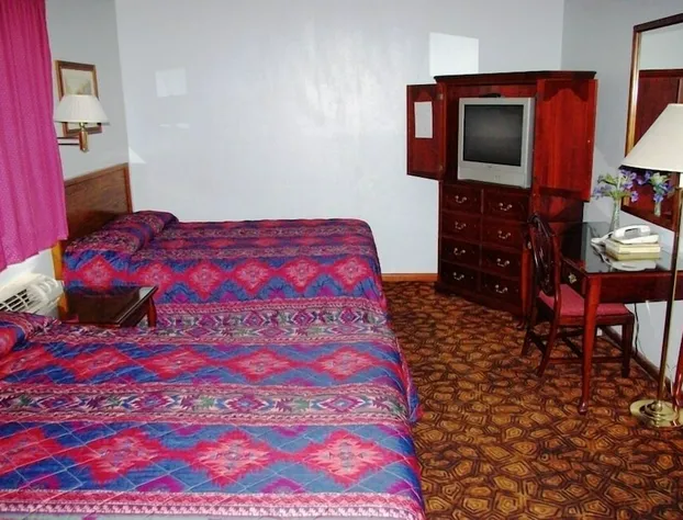 Blue Spruce Motel hotel detail image 1