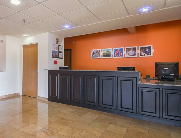 Motel 6 Dallas - Irving DFW Airport South hotel detail image 4