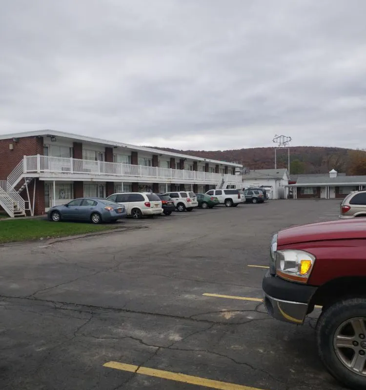 Budget Inn Horseheads hotel hero