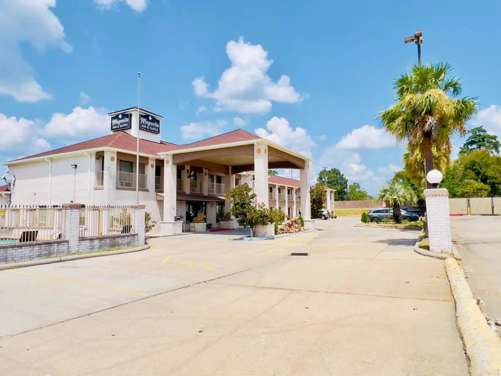 Magnolia Inn And Suites hotel hero