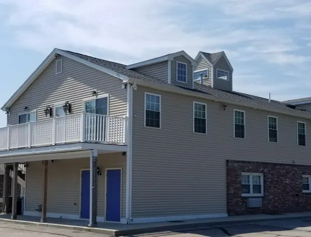 Scottish Inn Sturbridge hotel detail image 1