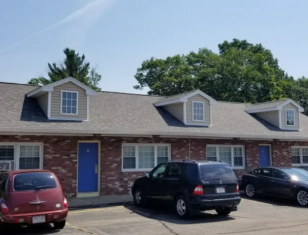 Scottish Inn Sturbridge hotel detail image 2