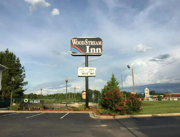 Woodstream Inn hotel detail image 2
