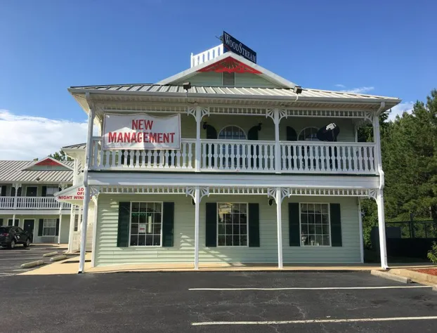 Woodstream Inn hotel detail image 2