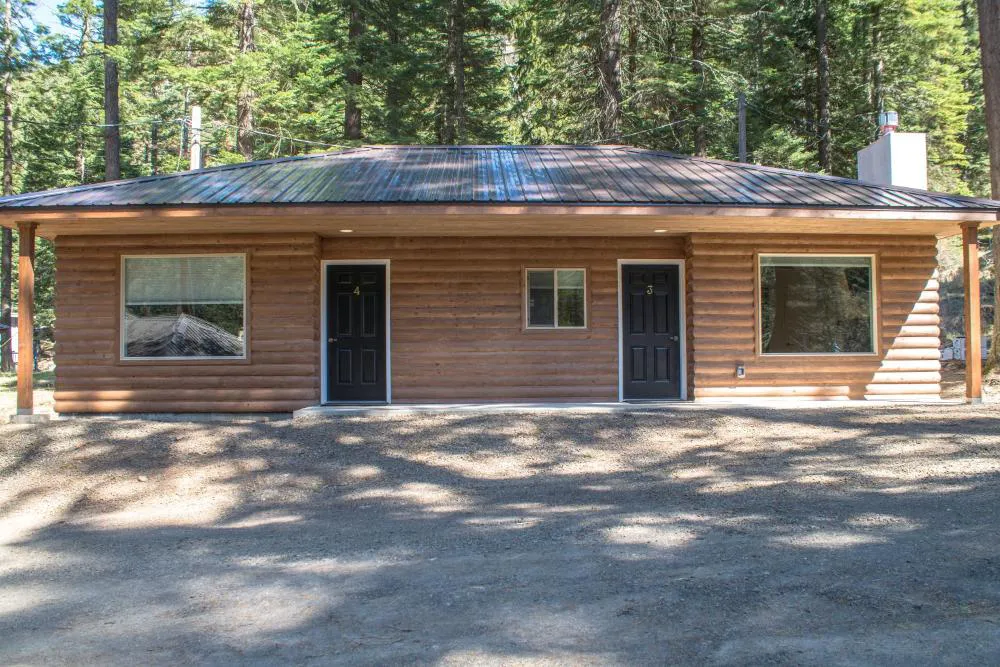 Eagle Cap Chalets hotel hero