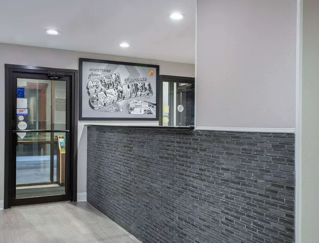 Super 8 by Wyndham Florence hotel detail image 2