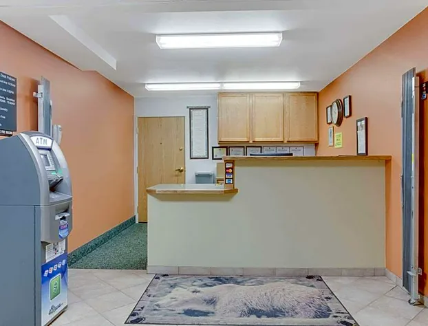 Super 8 by Wyndham Cooke City Yellowstone Park hotel detail image 2