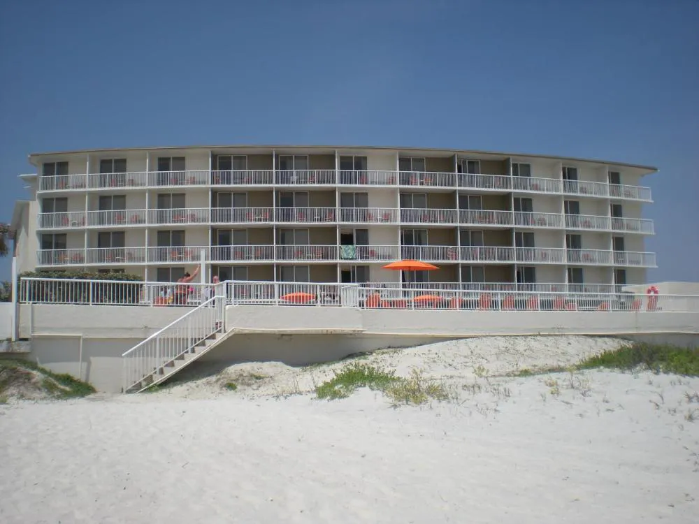 Best Western Plus Daytona Inn Seabreeze Oceanfront hotel hero