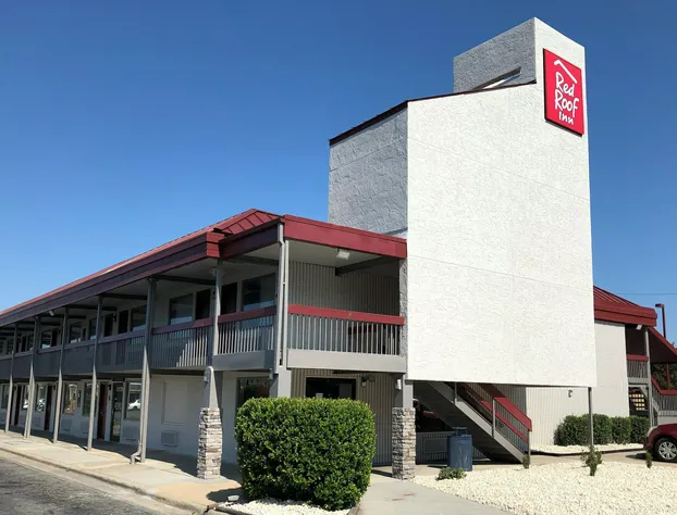 Red Roof Inn Greenville, NC hotel detail image 2