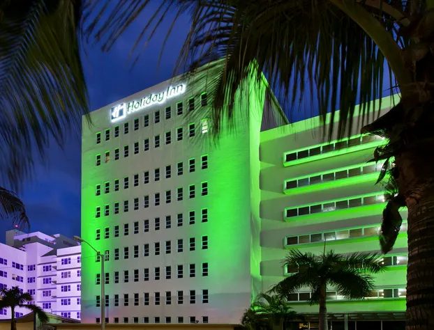 Holiday Inn Miami Beach - Oceanfront by IHG hotel detail image 4