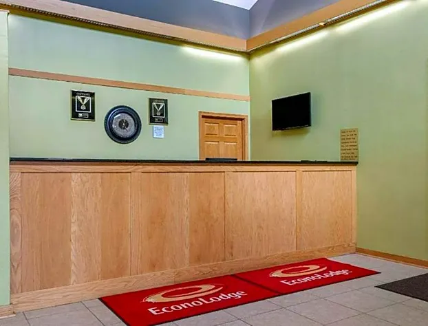 Coratel Inn & Suites By Jasper River Falls hotel detail image 4