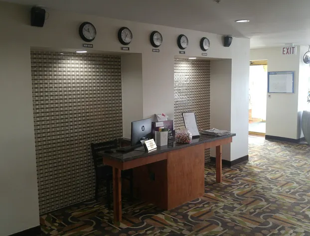 Ramada by Wyndham Abbotsford hotel detail image 2