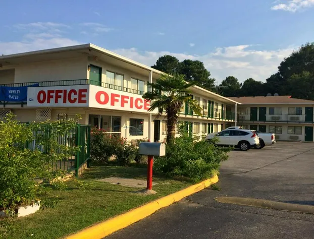 Carpet Inn hotel detail image 1