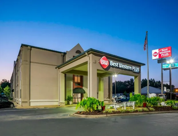 Best Western Plus Oak Mountain Inn hotel detail image 1