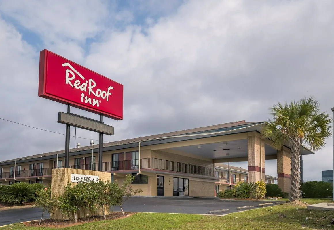 Red Roof Inn Mobile - Midtown hotel hero