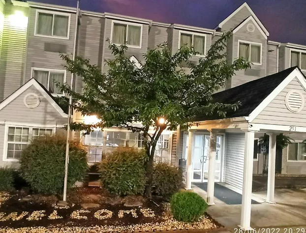 America's Inn - Birmingham hotel detail image 1