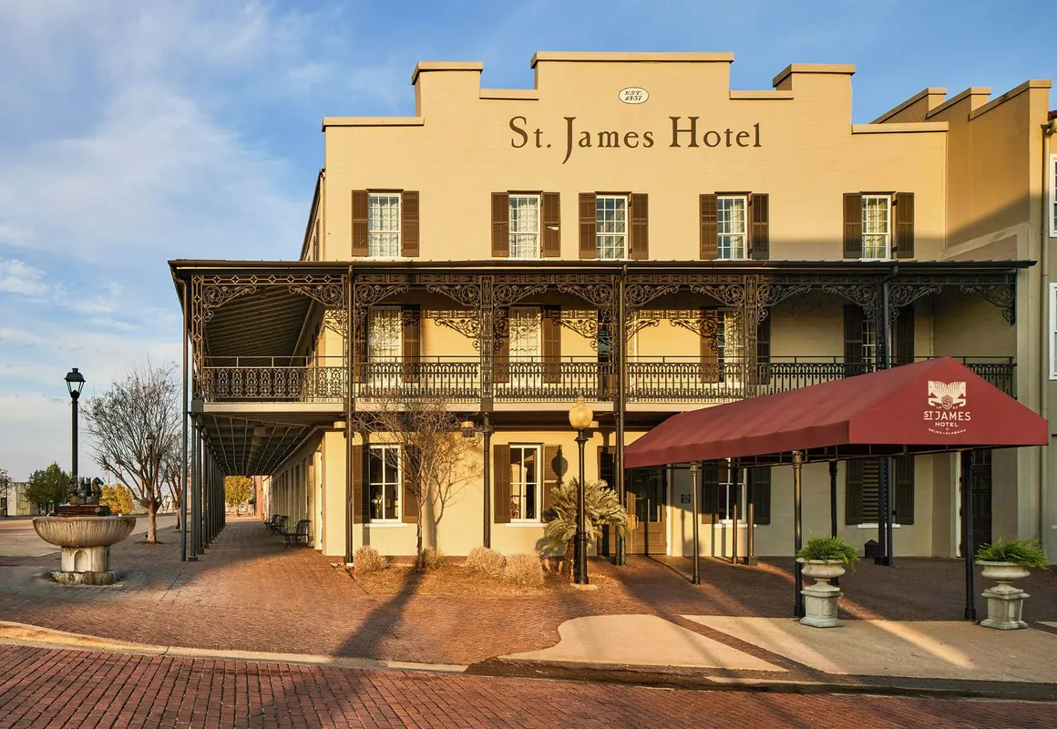 St James Hotel Selma hotel hero