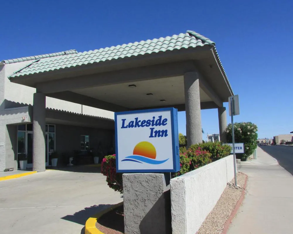Lakeside Inn Lake Havasu City hotel hero