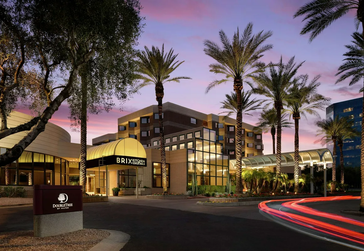 DoubleTree Suites by Hilton Phoenix hotel hero