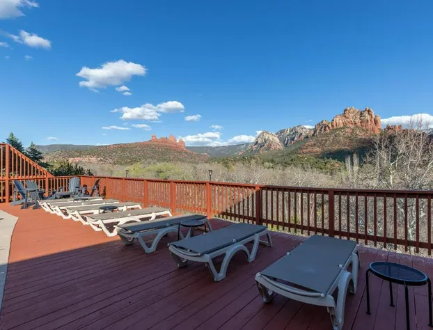 Cedars Resort hotel detail image 3