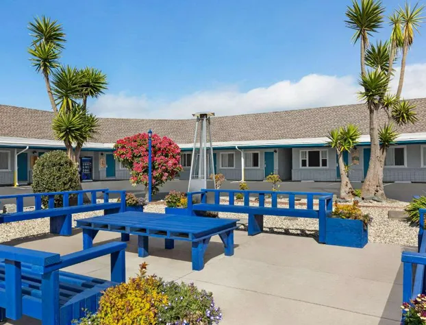 Baymont by Wyndham Fort Bragg hotel detail image 1