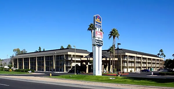 Best Western Metrocenter Inn hotel hero