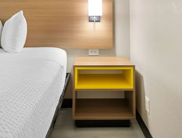 Days Inn by Wyndham San Diego-East/El Cajon hotel detail image 4