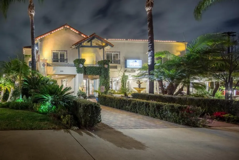 Crown City Inn hotel hero