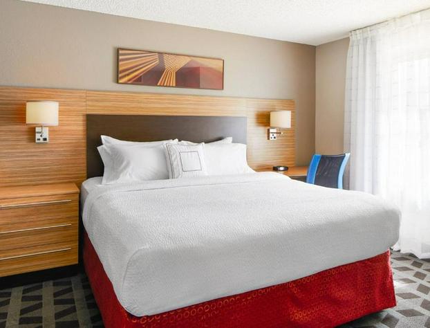 TownePlace Suites Tempe at Arizona Mills Mall hotel detail image 3