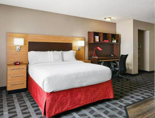 TownePlace Suites Tempe at Arizona Mills Mall hotel detail image 4