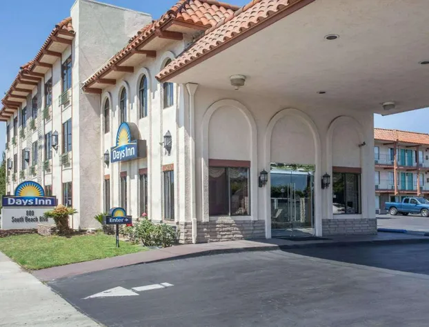 Days Inn by Wyndham Anaheim Near the Park hotel detail image 1