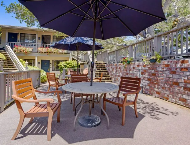 Comfort Inn Carmel By The Sea hotel detail image 3