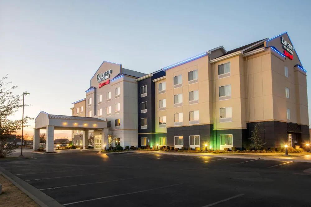 Fairfield Inn & Suites by Marriott Muskogee hotel hero