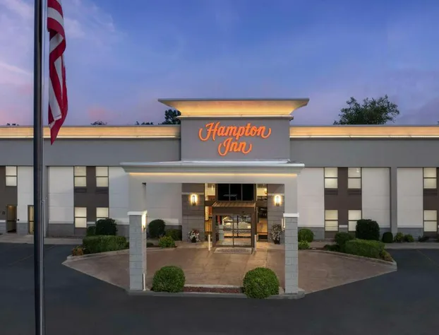 Hampton Inn Russellville hotel detail image 1