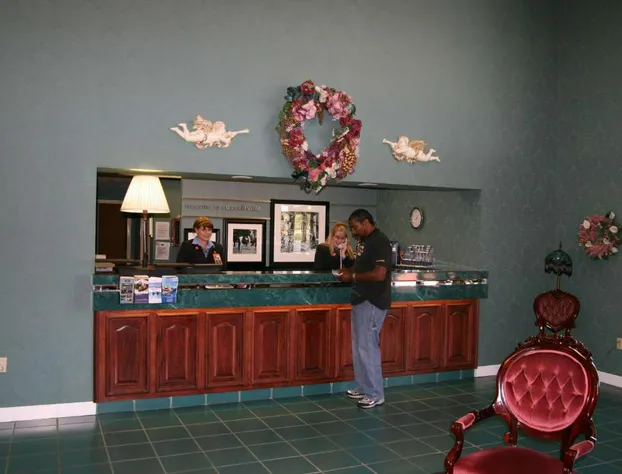 Hampton Inn Russellville hotel detail image 4