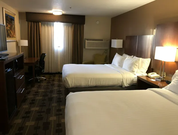 Holiday Inn Express Hotel & Suites Corning by IHG hotel detail image 3